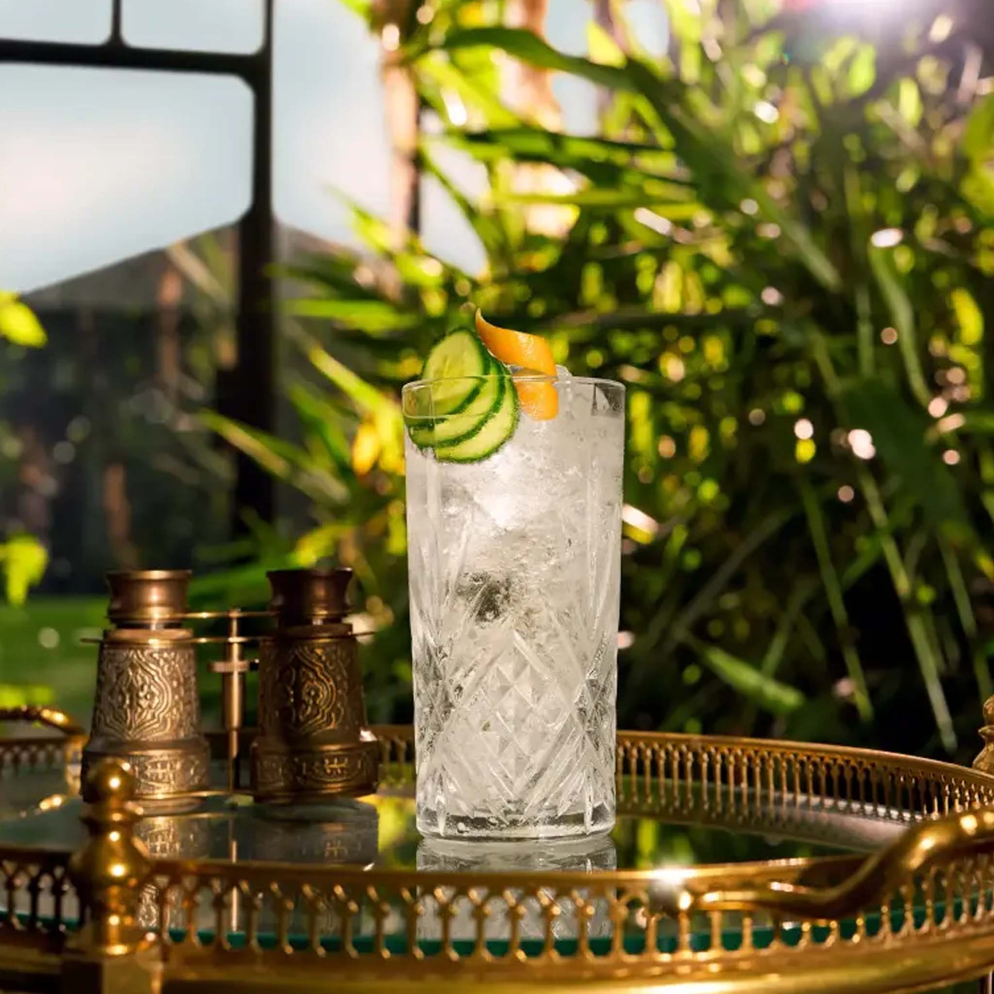 The Hendrick's Weekend Set