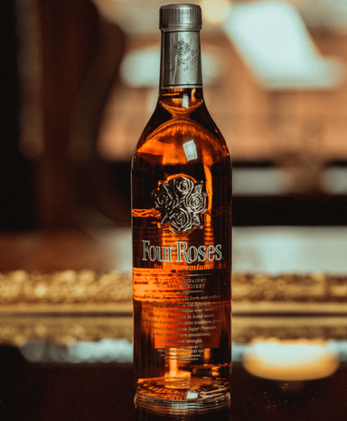 Four Roses Super Premium Kentucky Straight Bourbon Whiskey 750ml - Kent Street Cellars