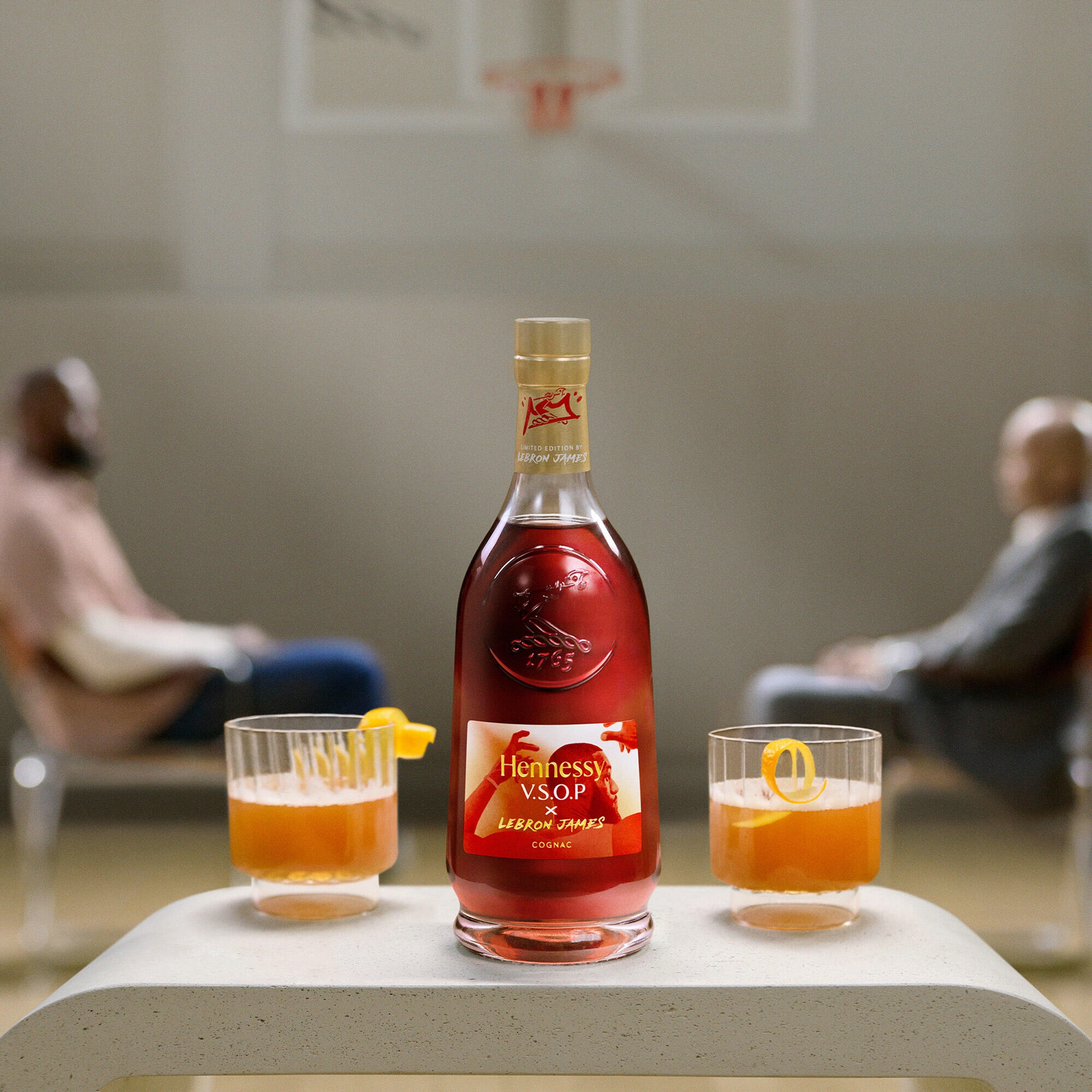 Hennessy V.S.O.P Cognac 2025 LeBron James Limited Edition 700ml
