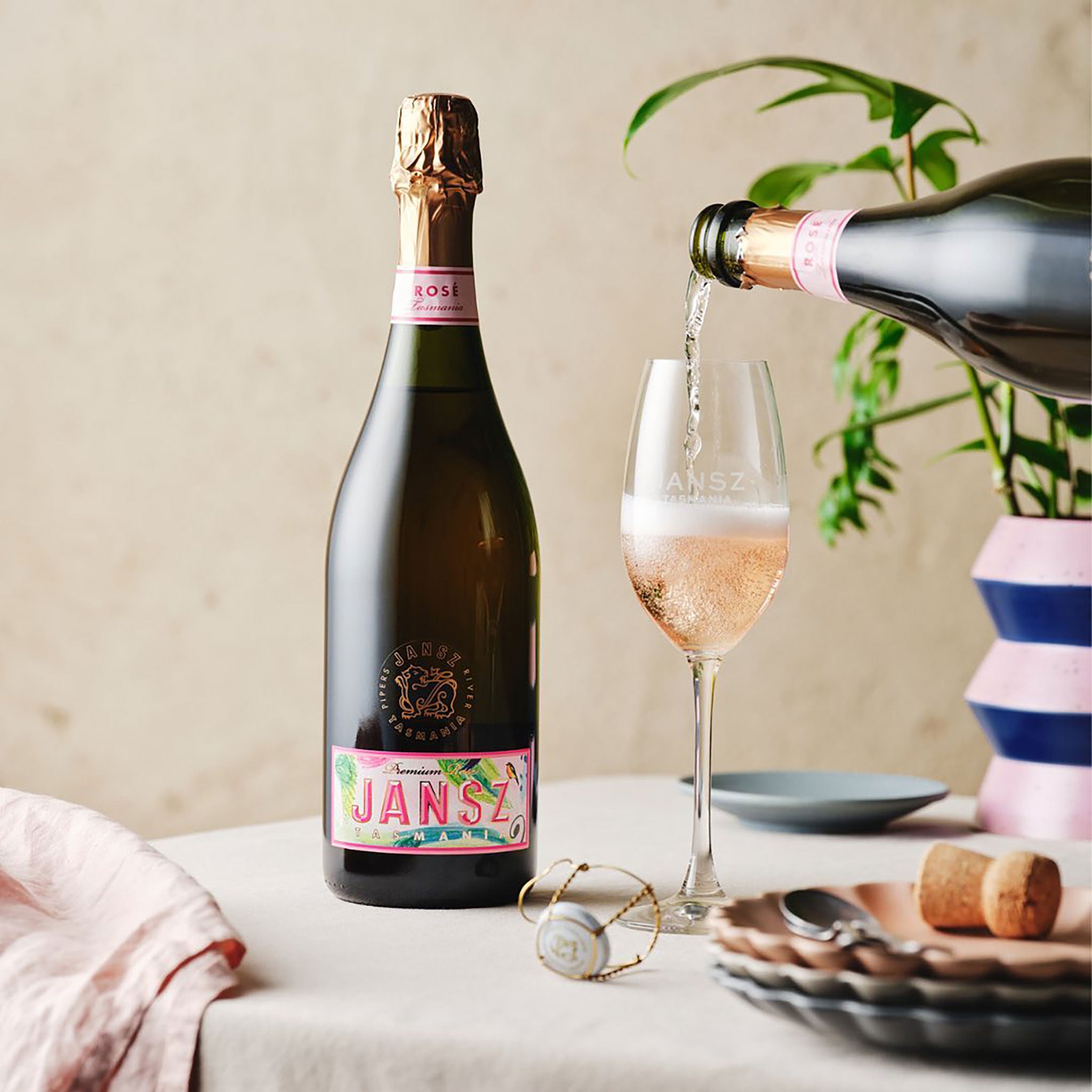 Jansz Tasmanian Premium Brut Rose NV