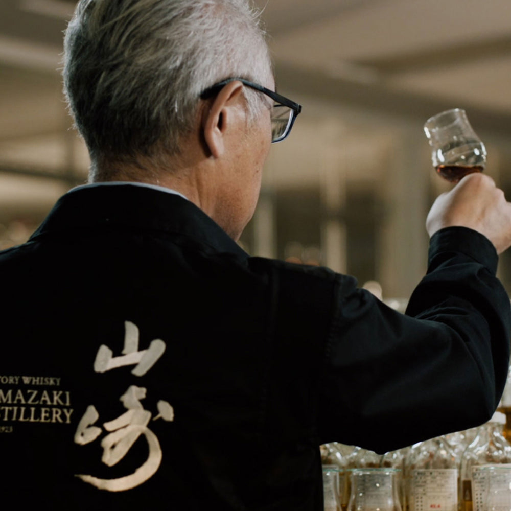 Yamazaki 18 Year Old Mizunara Oak Cask Single Malt Japanese Whisky 700ml